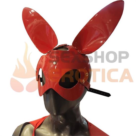 Mascara en cuerina roja de conejo